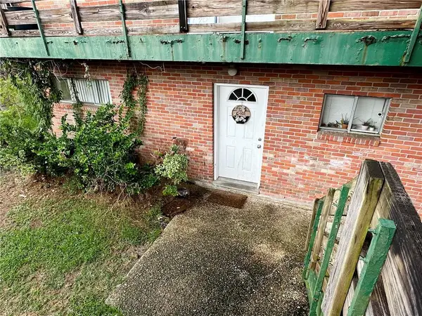 3838 Pontchartrain Drive #C-101, Slidell, LA 70458