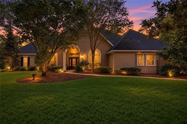261 Lake Vista Drive, Mandeville, LA 70471