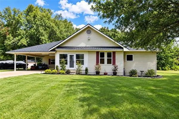 26 Rice Loop, Ball, LA 71405