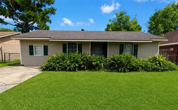 304 Butler Drive, Westwego, LA 70094