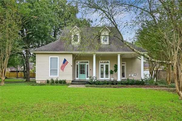 101 Belington Avenue, Madisonville, LA 70447