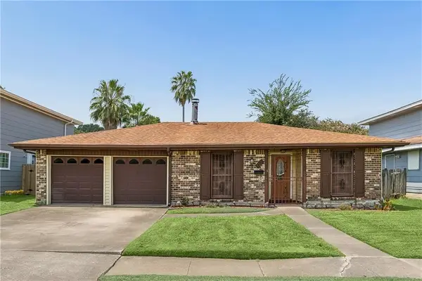 810 Bellemeade Boulevard, Gretna, LA 70056