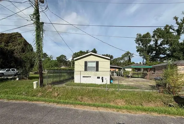901 S George Avenue, Gonzales, LA 70737