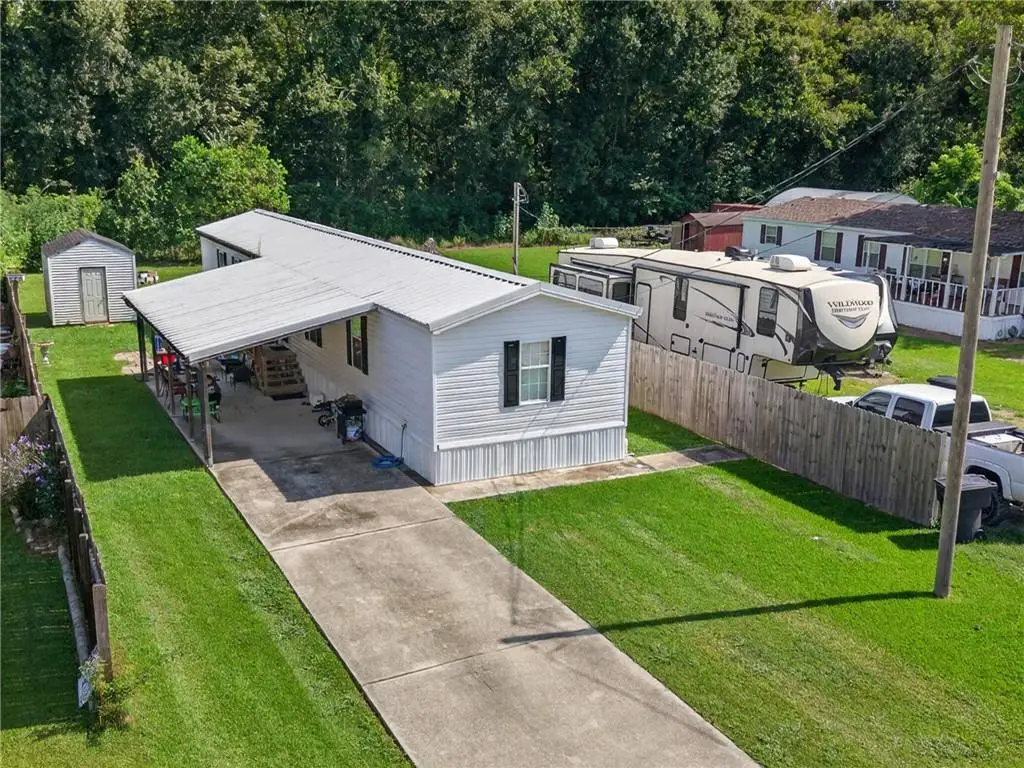 124 Cedar Drive, Belle Chasse, LA 70037 - #1
