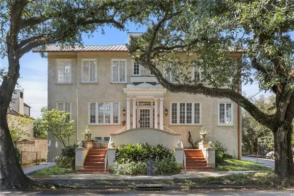 7836 Saint Charles Avenue, New Orleans, LA 70118