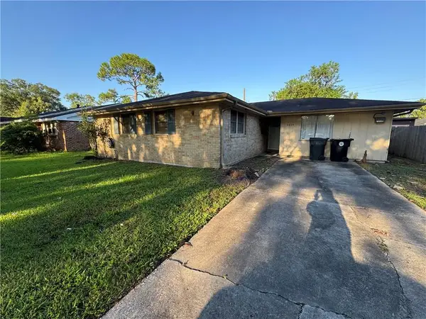 1527 Maura Place, New Orleans, LA 70131