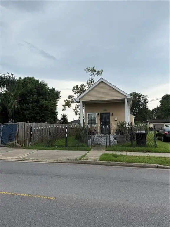 3136 N Galvez Street, New Orleans, LA 70117 - #2