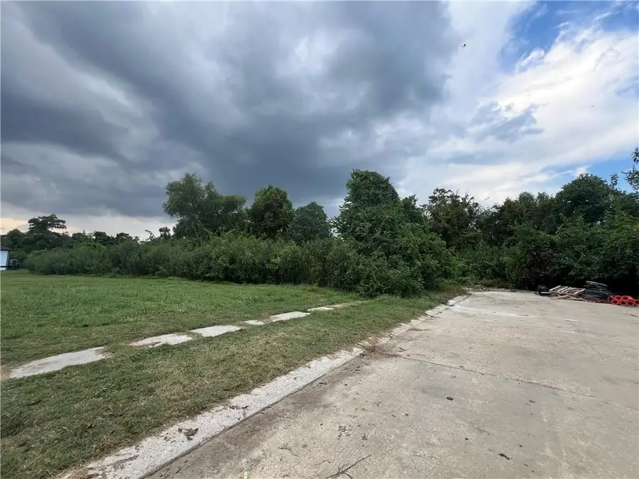 4450 Florida Avenue, Meraux, LA 70075 - #2