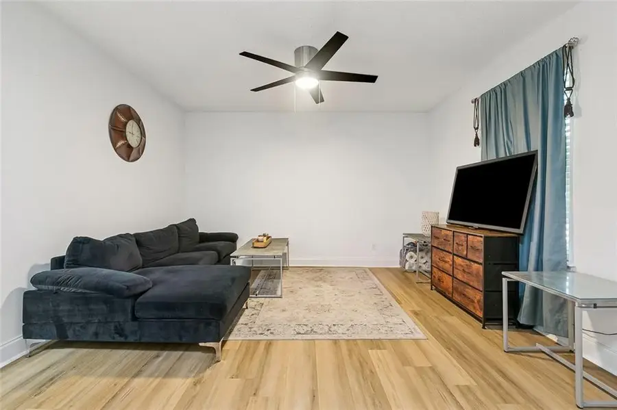 2201 Houma Boulevard #106, Metairie, LA 70001 - #3