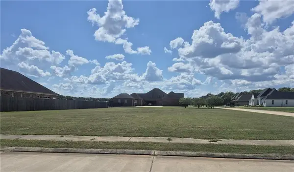 131 Pecan Bayou Drive, Alexandria, LA 71303