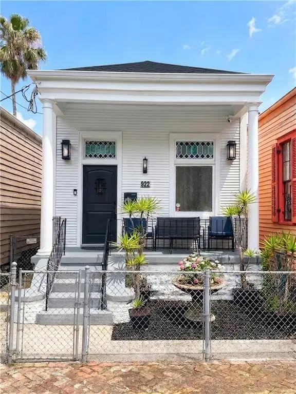 922 Ninth Street, New Orleans, LA 70115
