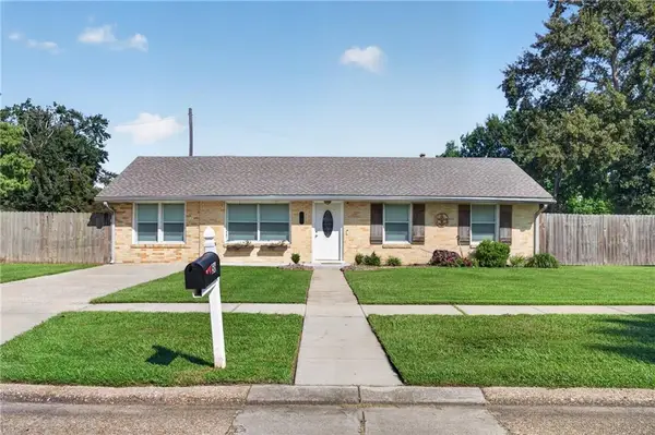 56 Patterson Drive, Chalmette, LA 70043