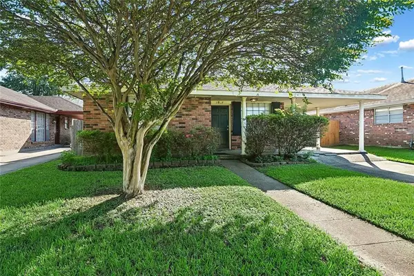 1917 Kent Avenue, Metairie, LA 70001