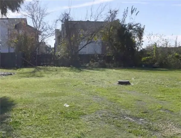 12300 Carmel Place, New Orleans, LA 70128