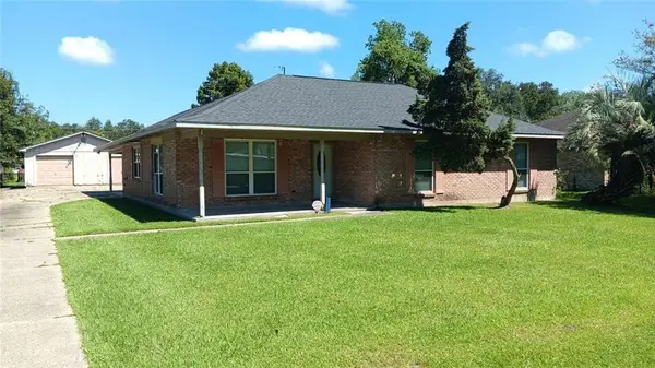 13045 Heather Drive, Walker, LA 70785