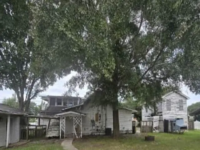 604 Lewis Street, Saint Martinville, LA 70582 - #3