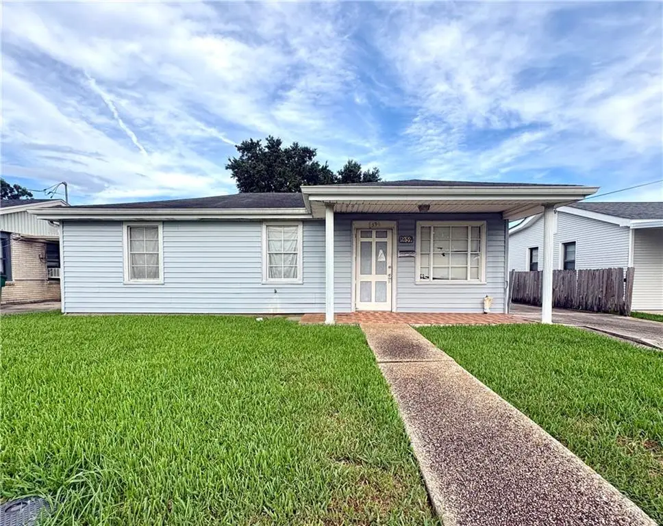 59 Creagan Avenue, Gretna, LA 70053 - #1