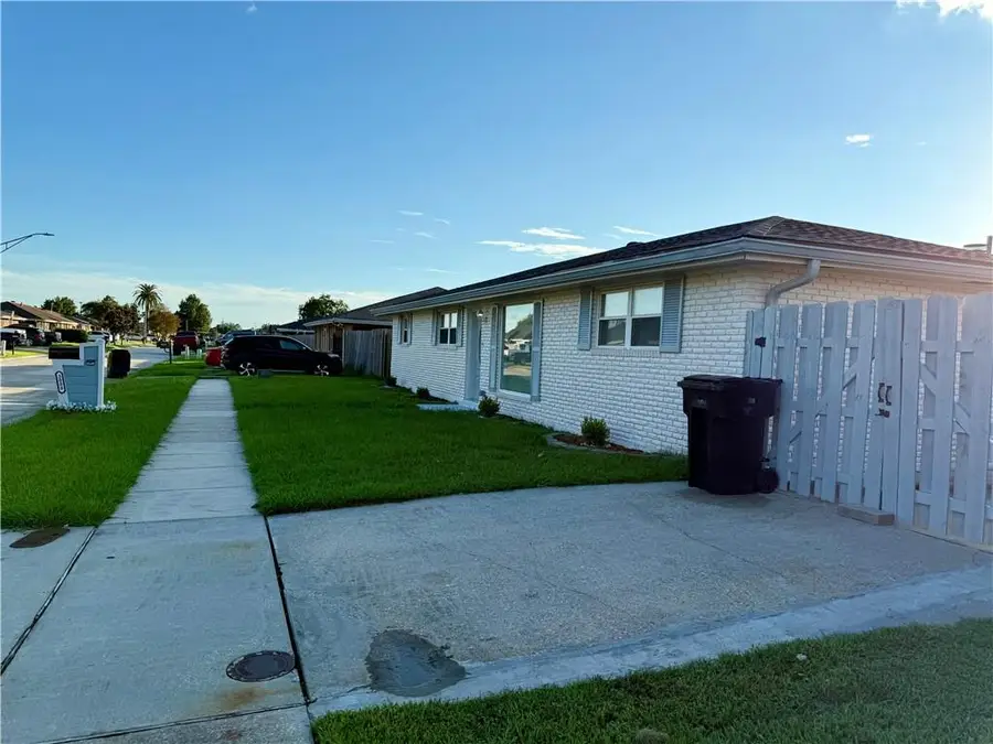 3008 Blanchard Drive, Chalmette, LA 70043 - #2