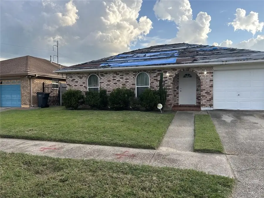 8 W Blue Ridge Court, New Orleans, LA 70128 - #3