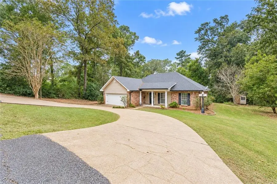 3221 Skyline Drive, Pineville, LA 71360 - #2