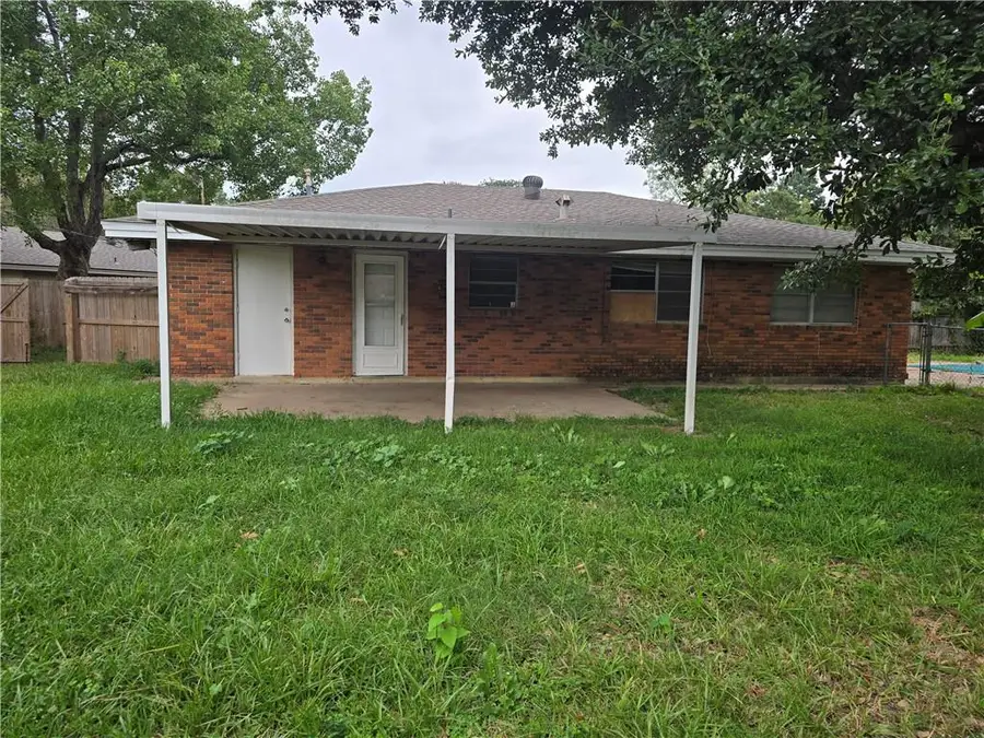 716 Highpoint Circle, Alexandria, LA 71303 - #3