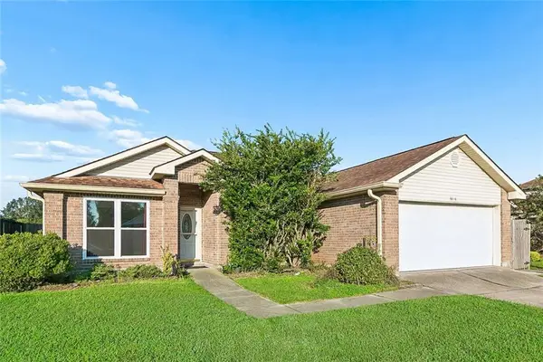 3816 Aspen Drive, Harvey, LA 70058