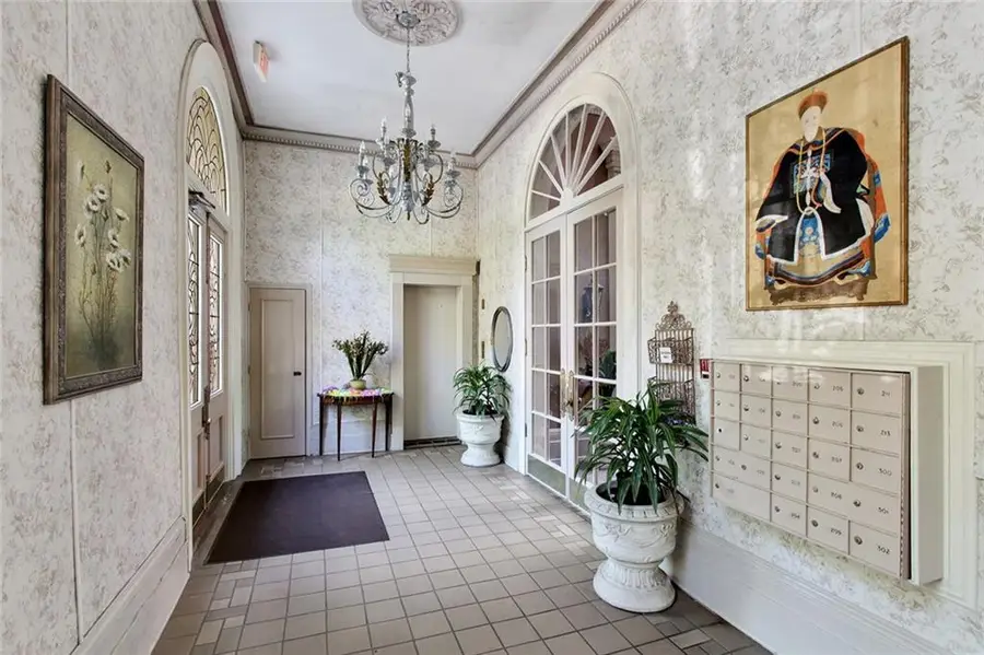 1020 Esplanade Avenue #204, New Orleans, LA 70116 - #2