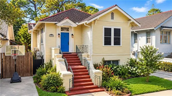 2618 Octavia Street, New Orleans, LA 70115