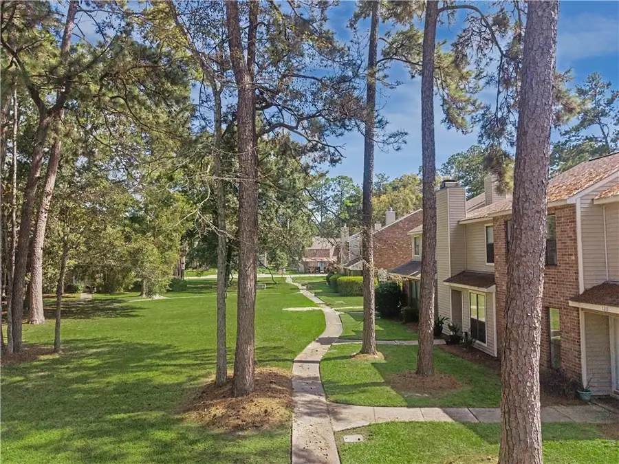 120 Pineridge St W Street #120, Mandeville, LA 70448 - #2