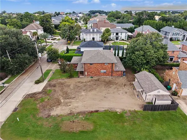3600 block Edenborn Avenue, Metairie, LA 70002
