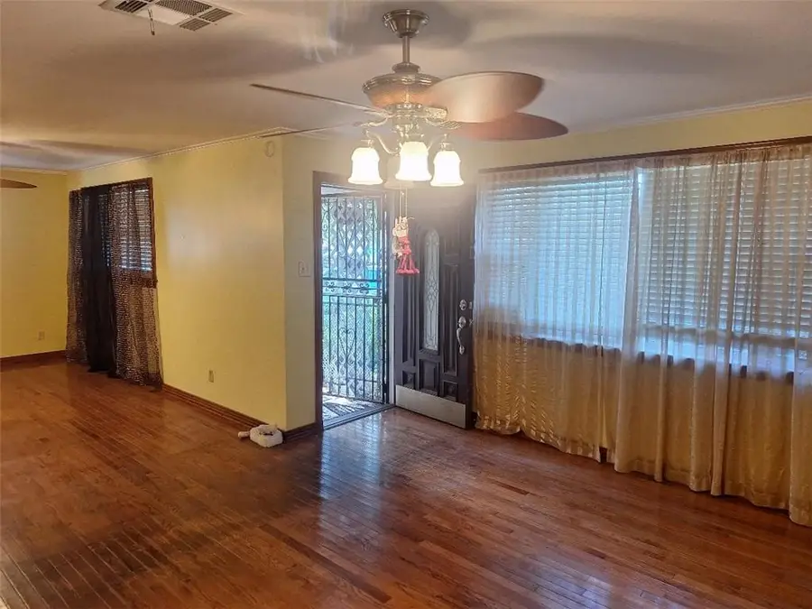 3021 Serantine Street, New Orleans, LA 70119 - #2