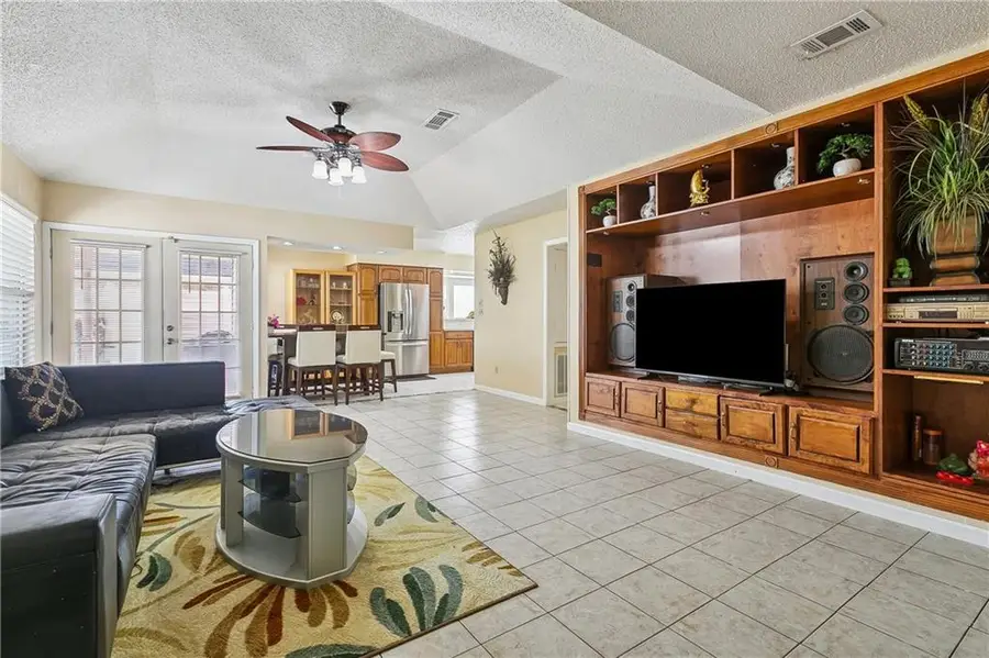 2061 Saulet Place, Harvey, LA 70058 - #3