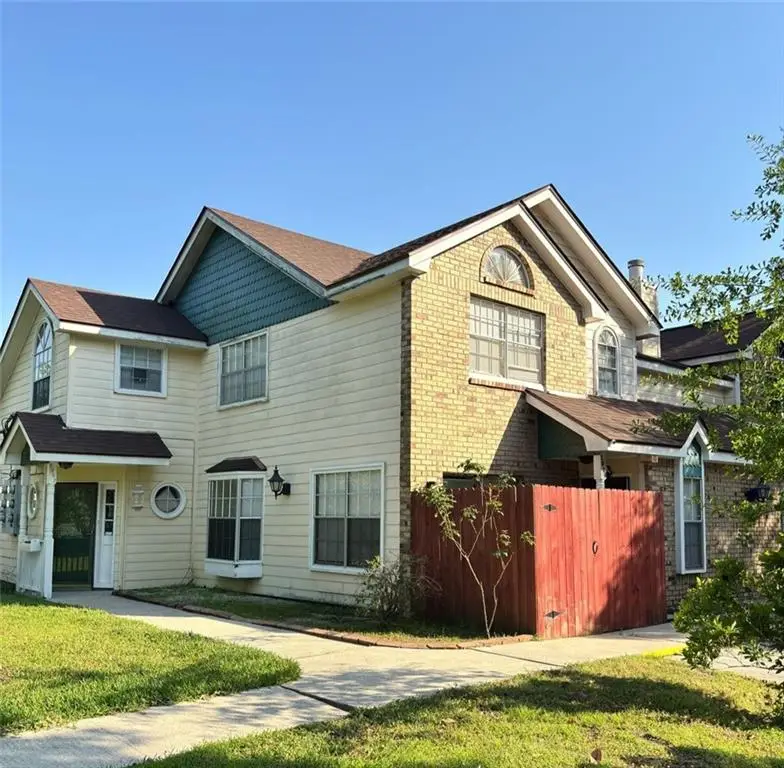2004 Greenpoint Drive #2004, New Orleans, LA 70114 - #2