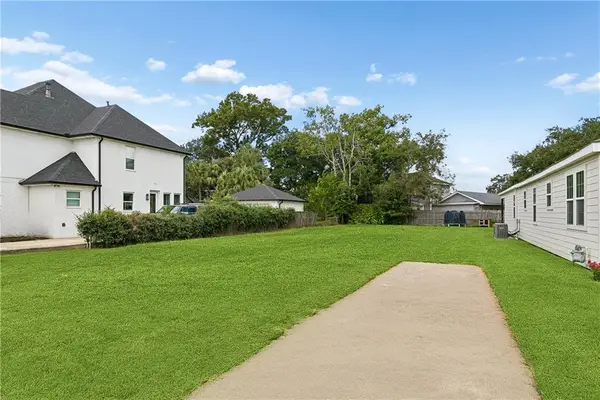 524 Posey Avenue, Harahan, LA 70123