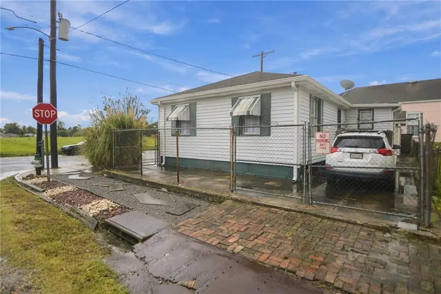 601 Atlantic Avenue, New Orleans, LA 70114 - #2