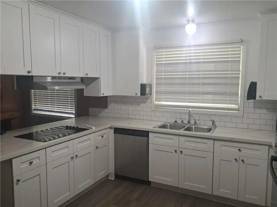 1605 Texas Avenue, Alexandria, LA 71301 - #3
