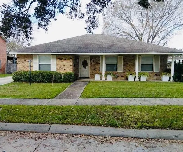 3611 Huntlee Drive, New Orleans, LA 70131