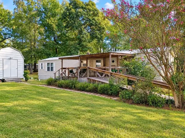 299 Horseshoe Circle, Zwolle, LA 71486