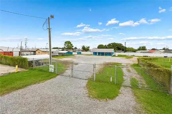 133 Westbank Expressway, Westwego, LA 70094