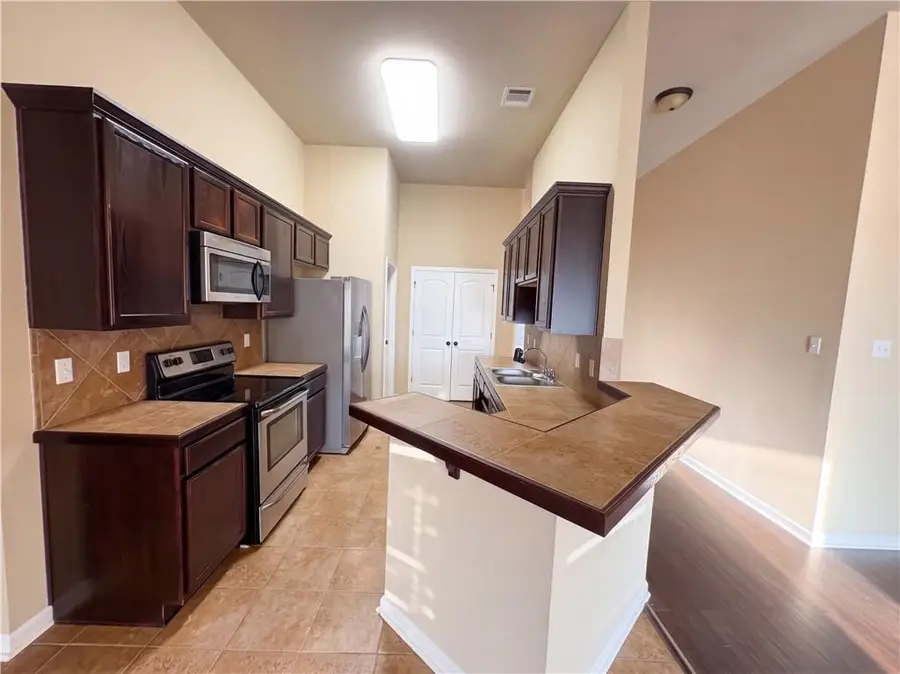 42318 Broadwalk Avenue, Hammond, LA 70403 - #2