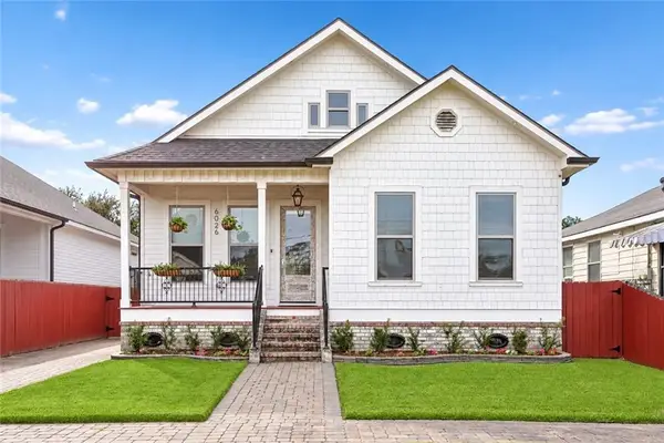 6026 Cameron Boulevard, New Orleans, LA 70122