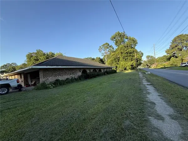 1102 W Gilman Road, Lafayette, LA 70501