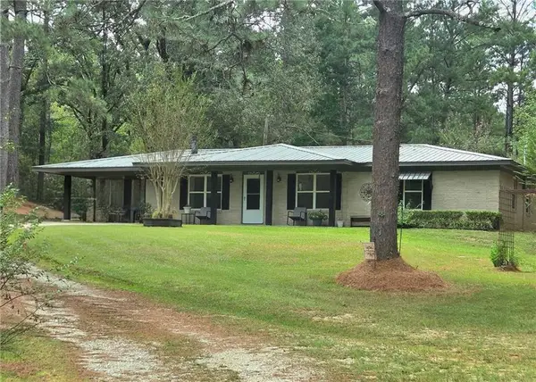 1112 Pinehurst Drive, Pineville, LA 71360