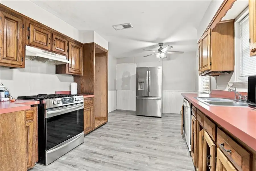 425 Holy Cross Place, Kenner, LA 70065 - #2