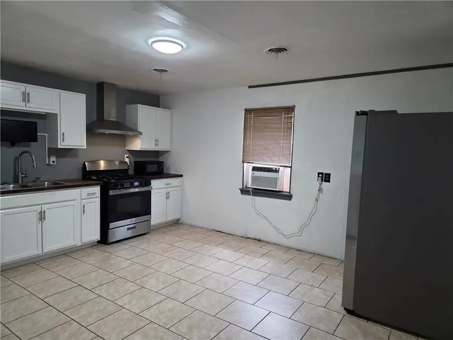 1219 Avenue G, Westwego, LA 70094 - #2