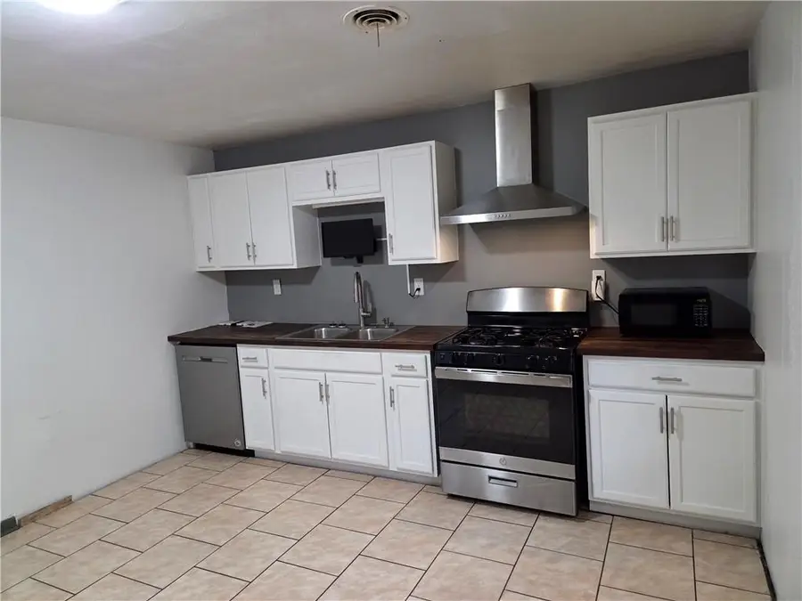 1219 Avenue G, Westwego, LA 70094 - #3