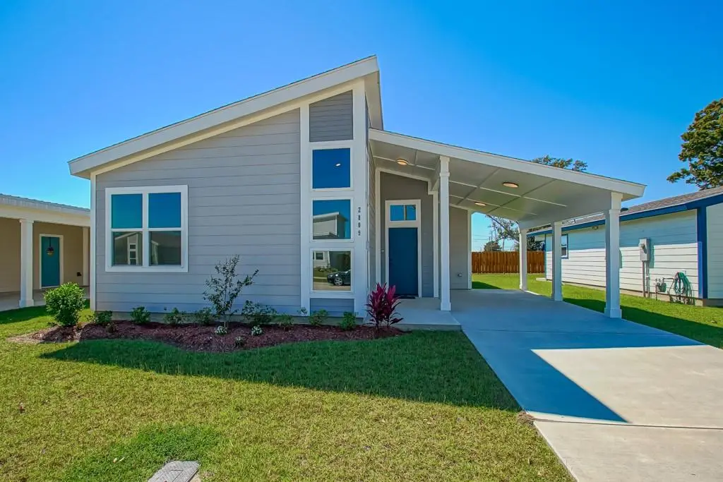 2809 Live Oak Drive, Terrytown, LA 70056 - #1