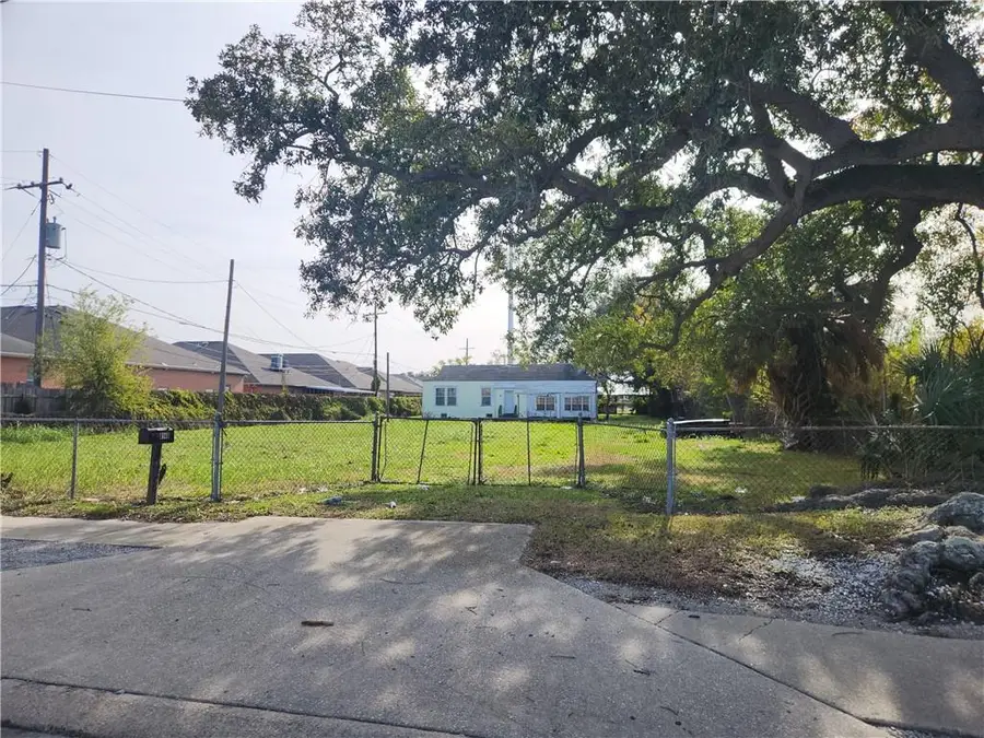8146 Hayne Boulevard, New Orleans, LA 70126 - #2