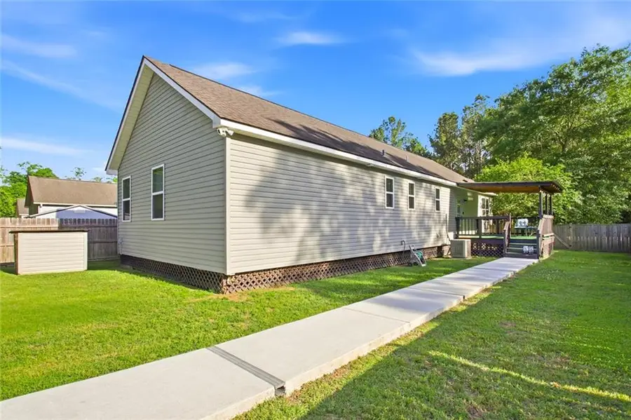 28469 W Violet Street, Lacombe, LA 70445 - #3