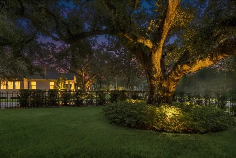 704 S Jahncke Avenue, Covington, LA 70433 - #3